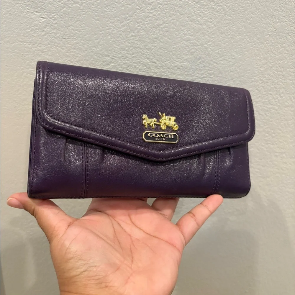 Vintage Coach Madison Leather Tri fold Checkbook Wallet Purple and Pink EUC - Picture 2 of 15